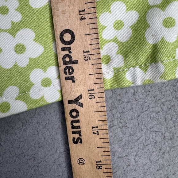 ASOS Short Womens Size 10 Green Daisy Print Slouchy Mom High Rise 5" Inseam - Picture 9 of 9